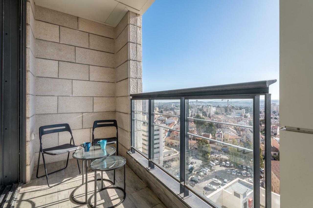 J Tower - Fantastic View - Top Location - Private Parking Jerusalén Exterior foto